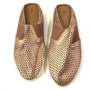 FRYE Melanie Perforated Leather Slip On Rose Gold